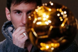 لئو…تو برای من بهترینی؛ بی خیال عروسک ها!