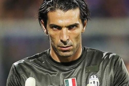 بوفون به تمرینات تیم ملی ایتالیا بازگشت...