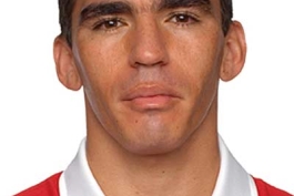 بچه ها یه سایتی بلدین که دستمزد بازیکنا رو داشته باشه؟؟؟؟؟