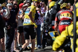 حرکت نامتعارف کریس فروم در تور دو فرانس 2016
