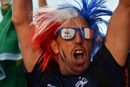 بدل ریبری در بین هواداران فرانسه
