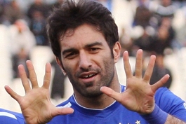 عمران‌زاده و مگویان در فهرست 18 نفره استقلال برای بازی با پارسه