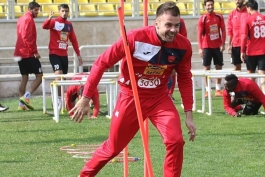 دروازه بان پرسپولیس - پرسپولیس