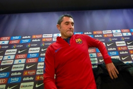 بارسلونا - FC Barcelona - Ernesto Valverde