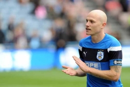 هادرزفیلد- لیگ برتر انگلیس- تریرز