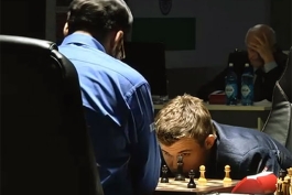 قهرمانی شطرنج جهان:بازی چهارم