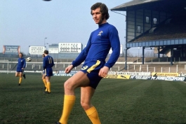 پرسش کسی: ایشون رو میشناسه؟