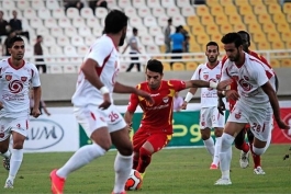 پنج گل رسمی +یک گل دوستانه : آمار شریفات برابر پرسپولیس 