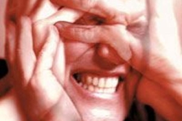 قضاوت انسان و خودش