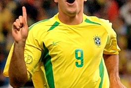 چالش:بازیکنی که دوست داشتی تو تیمت بازی کنه