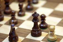 ۱۰ پیروزی، یک تساوی و ۶ شکست برای شطرنج‌بازان ایران در دور ششم