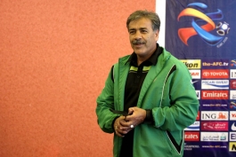 منصور ابراهیم زاده: تغییرات تاکتیکی تیم ملی در بازی با کره جنوبی مشخص بود.