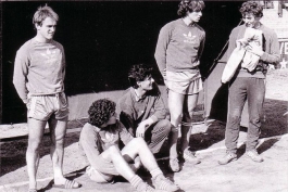 کرکس های گرسنه!