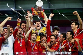 6 سال سلطه اسپانیا به فوتبال جهان و اروپا