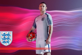 ویدیو؛ پیراهن اول و دوم انگلستان برای یورو 2016 معرفی شد