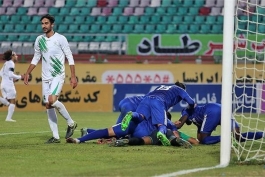 تمرین استقلال و ذوب‌آهن پشت درهای بسته در ورزشگاه اصلی