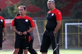 باقری: اگر نیلسون از من انتقاد کرده برای توجیه کارهای خودش است 