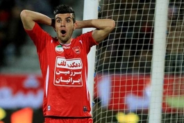 پیشنهاد اروپایی وسوسه کننده برای مدافع پرسپولیس! 
