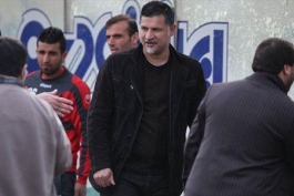 نقل و انتقالات پرسپولیس موقتا تعطیل شد