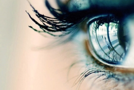 تو پارک نشستم...