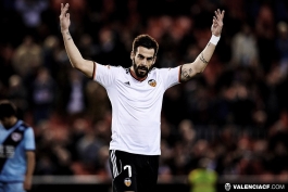 والنسیا - رئال بتیس / خفاش ها به دنبال دومین پیروزی فصل