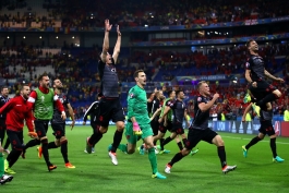 گزارش تصویری: آلبانی 1 - 0 رومانی