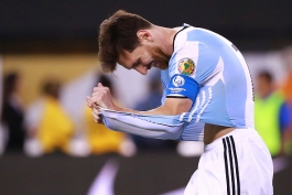 خورخه والدانو: تیم ملی آرژانتین به لیونل مسی احتیاج دارد