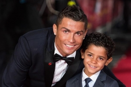 کریستیانو رونالدو: دوست دارم پسرم مانند من یک فوتبالیست بزرگ شود