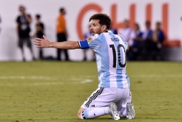 ماساژور آرژانتین: مسی به تیم ملی باز می گردد؛ در حال حاضر باید او را تنها بگذاریم