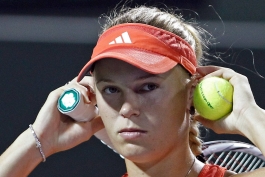 تنیس؛ کارولین ووژنیاکی مسابقات تنیس مادرید و رم را از دست داد