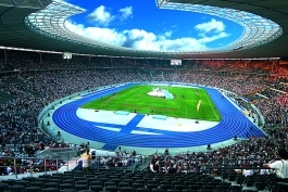ورزشگاه المپیک برلین میزبان فینال لیگ قهرمانان اروپا 2015 + عکس