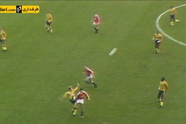 ویدیو؛ گل روز باشگاه آرسنال - گل زیبای دیوید روکسل به منچستریونایتد (1991)