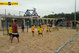 مارسلو و بازی فوتبال ساحلی با کودکان در کشور الجزایر