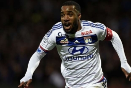 رئیس باشگاه لیون: پیشنهادی از آرسنال برای لاکازت دریافت نکرده ایم