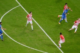 فوری: مصدومیت لوکا مودریچ در بازی ایتالیا - کرواسی