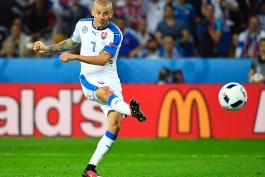 وایس، ستاره فوتبال اسلواکی، در براتیسلاوا دستگیر شد