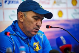 بردیف: از عملکرد بازیکنان راضی هستم؛ آزمون را به خاطر مصدومیت تعویض کردیم