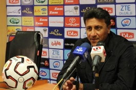 مرفاوی: آماده کسب 3 امتیاز مقابل نفت آبادان هستیم؛ بازیکنان با انگیزه‌ای دارم