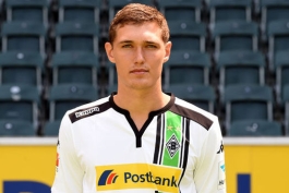 پس از درخشش در بوندس‌لیگا؛ میرر مدعی شد چلسی قصد بازگرداندن کریستینسن