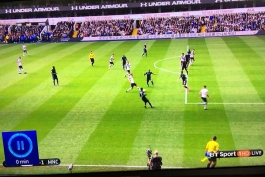 این رو چطوری آفساید نگرفته؟ :))