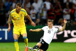 کروس: از اینکه در پیروزی امشب نقش پررنگی داشتم بسیار خوشحالم