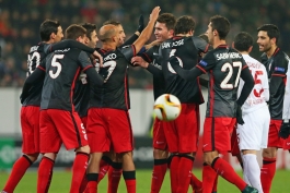 آگزبورگ 2-3 اتلتیک بیلبائو؛ تعویض پیروزی با شکست در آخرین دقایق