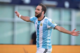 اعلام اسامی بازیکنان دعوت شده به تیم ملی آرژانتین؛ دعوت مجدد از گونزالو هیگواین