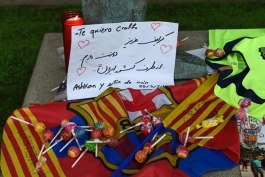 دل نوشته هوادار ایرانی بارسلونا خطاب به یوهان کرایوف فقید (عکس)
