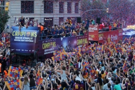 بارسلونا در تدارک جشنی کوچک پس از فتح لالیگا
