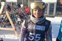 حضور یک مرد در پیست، دختر اسکی باز ایرانی را هفت ثانیه پیش انداخت!