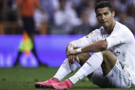 CR7 - رئال مادرید - Real Madrid - فوتبال اسپانیا - Cristiano Ronaldo  - کهکشانی ها - Galacticos - اتهام فرار مالیاتی کریستیانو رونالدو 