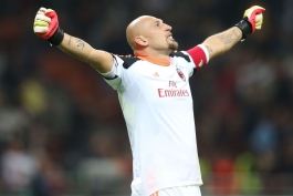 دروازه بان میلان-سری آ ایتالیا