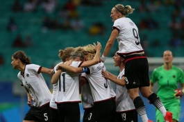 فوتبال بانوان در المپیک ریو 2016؛ صعود آلمان به مرحله نیمه نهایی