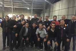 سرمربی سایپا-حضور سرمربی سایپا برای کمک رسانی به زلزله زدگان